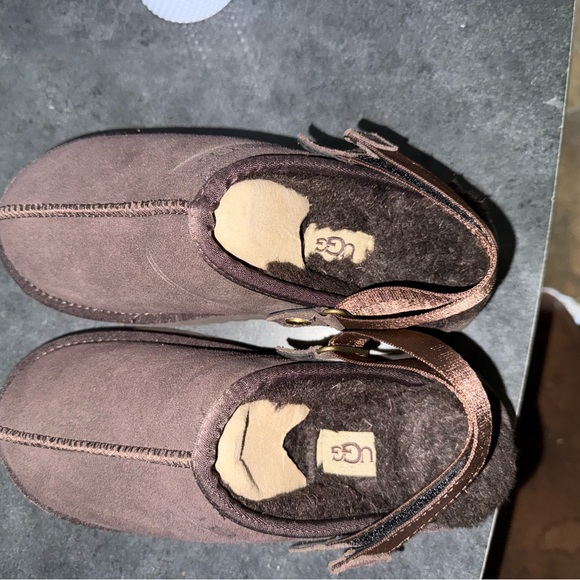 Beautiful, dark suede platform clogs - Picture 2 of 4